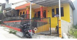 Rumah di Perum Putri Dinar Garut