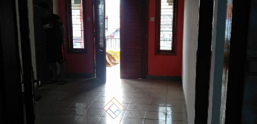 Rumah di Perum Putri Dinar Garut